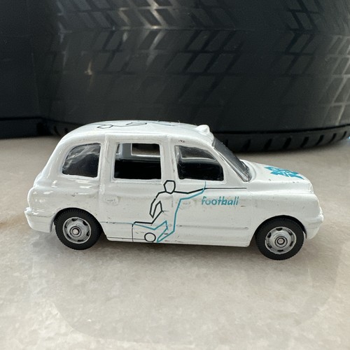 Corgi scale football - 1/64,