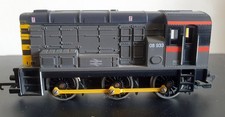 R272 Hornby OO Class 08 0-6-0