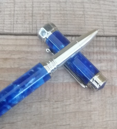 Montegrappa blue marbled - blue, resin