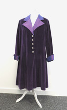 Purple Velvet Coat - M - fully lined pretty buttons wide rever collars and cuffs