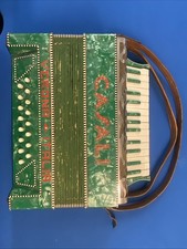 Casali Verona Italian Accordian With Case And Music