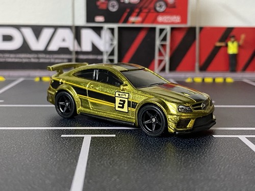 Hot wheels custom - hot,