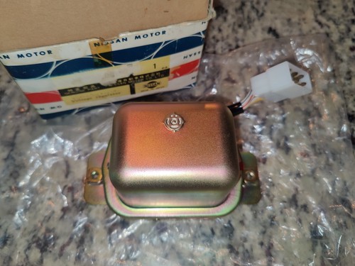 Alternator voltage regulator - voltage,