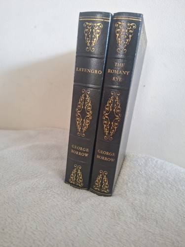 Vintage 1960s heron books - vintage, x2