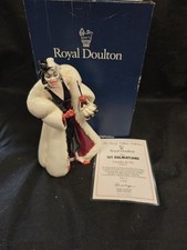 Royal Doulton 101 DALMATIONS - CRUELLA DE VIL Disney Villains Figurine HN3839