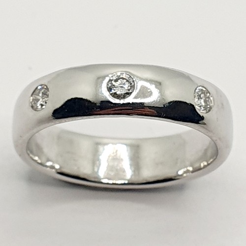 Platinum diamond three stones - platinum,