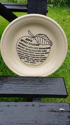 Moira stoneware round baking - moira,