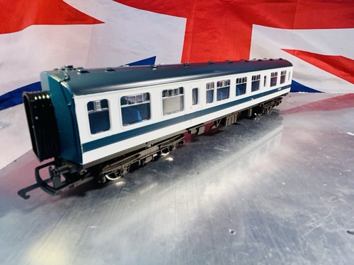 Hornby class 110 coach vgc - 00,