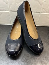GABOR ORIENT NAVY SHOES SIZE 4.5. BRAND NEW. RRP £65.00.