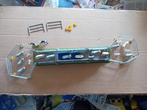 Britains 32nd scale 7160 - scale, no