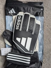 Adidas Predator Goalkeeper