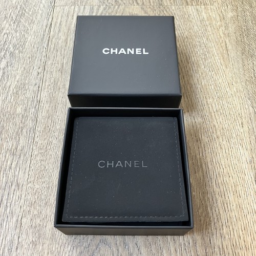 Authentic chanel black earring - chanel,