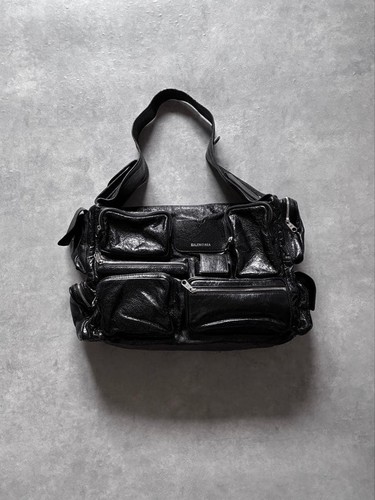 Balenciaga superbusy sling bag - balenciaga,