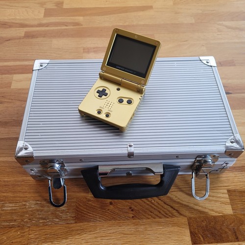 Nintendo gameboy advance - nintendo,