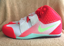 NIKE ZOOM JAVELIN ELITE 3
