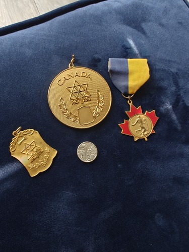 Lot vintage canadian - lot,