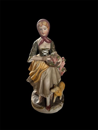 Vintage bisque porcelain lady - vintage,