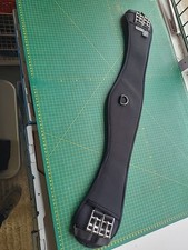 Showmaster Memory Foam Filled Dressage  girth, Black,32”.(ref. 441B)