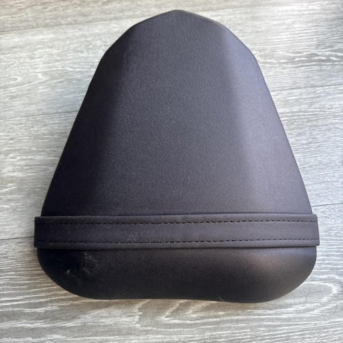 Yamaha pillion seat - r6,