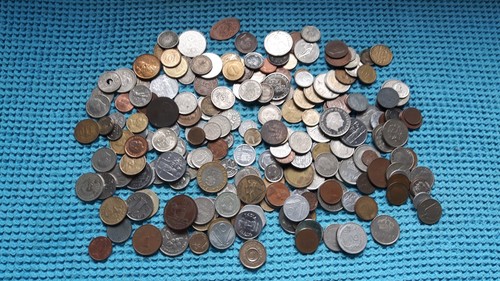 Kilo gram world coins - 1,