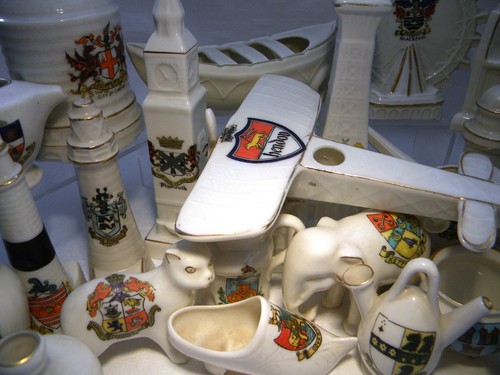 Crested china sellection - crested,