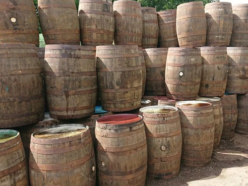 Recycled solid oak - solid, barrel