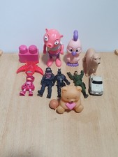 Toy Bundle Kids Random Figures And Accesories