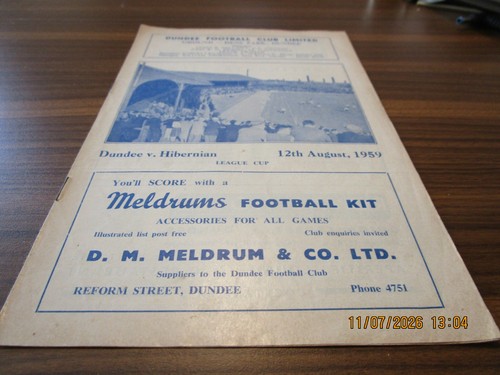 Dundee hibernian hibs - -,