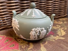 Vintage Wedgwood Green Jasperware Sugar Bowl with lid