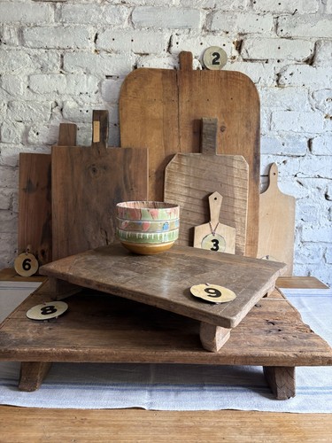 Rustic wooden chopping boards - wooden,