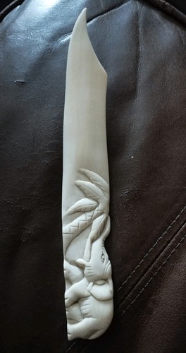 Antique carved bovine - ,