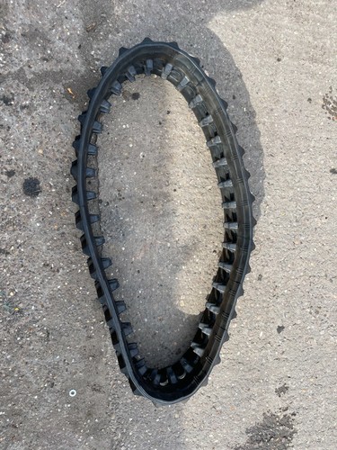 Rubber track 200x34x72 200 - rubber,