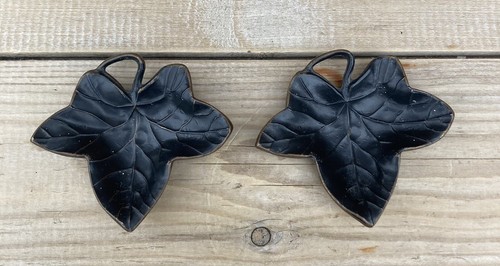 Brass leaf trinket - 2, dishes