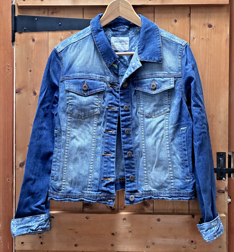 Johnnie boden denim - b, by