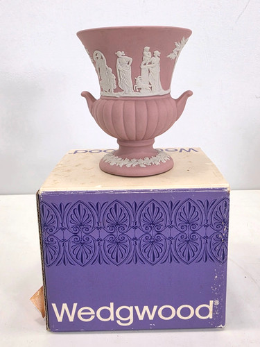 Vintage pink wedgwood - vintage,