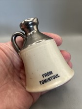 NICE SMALL VINTAGE STONEWARE WHISKY JUG CROCK BOTTLE A SILVER TASSIE TOMINTOOL