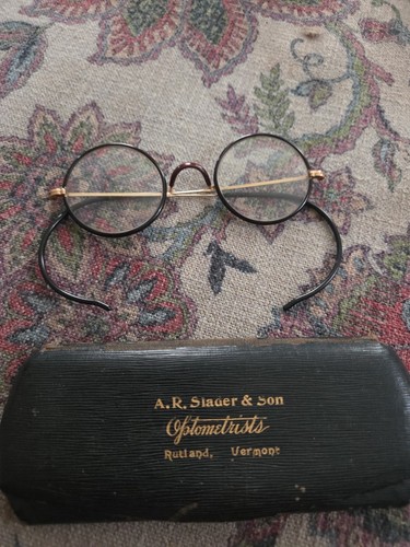 Vintage gold tone - vintage, wire