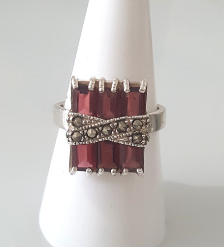 Gorgeous real garnet - gorgeous,