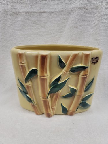 Oval bamboo planter by - 3/4",