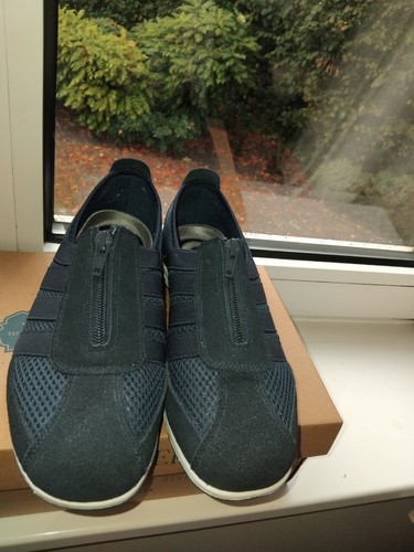 Pavers navy trainers - navy, zip