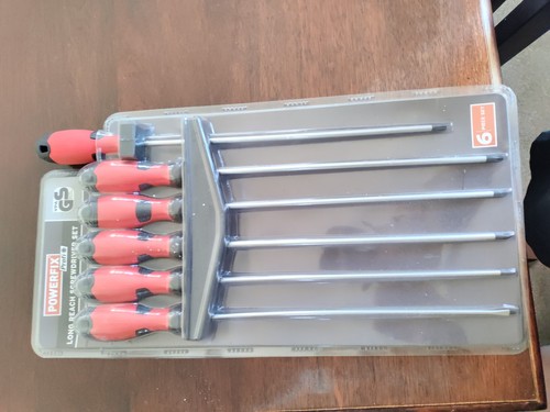 Long reach screwdrivers