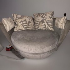 Fama Spanish Designer