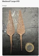 Arrow Heads  Post Medieval @1D