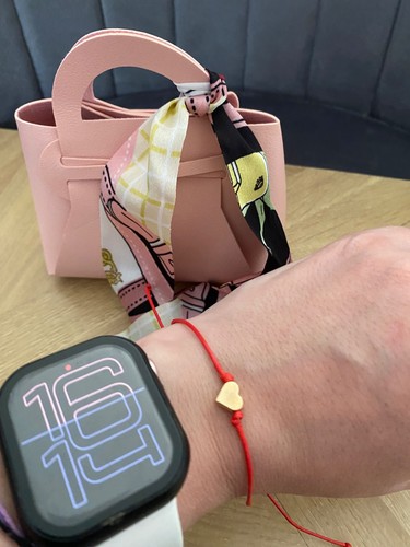 Excellent gift red string - excellent,