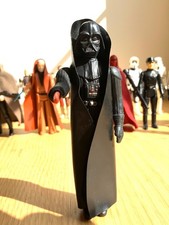 RARE - STAR WARS Original Vintage 1977 (Kenner) cloaked Darth Vader figure, mint