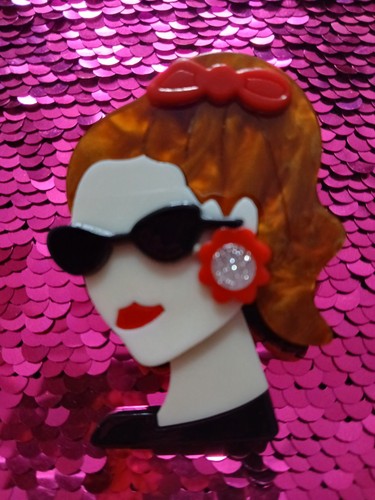 Vintage style ladies head - style,