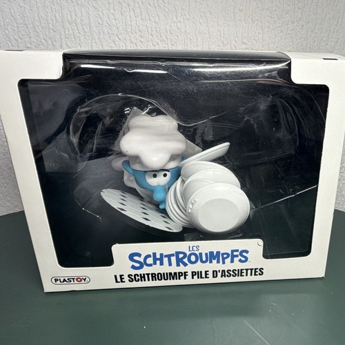 The smurfs pile of plates - pile,