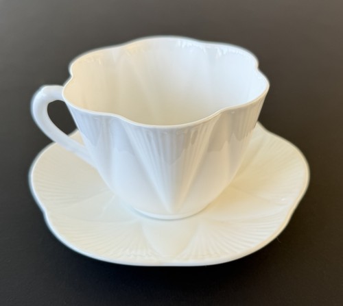 Vintage shelley dainty - vintage,