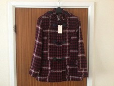 Capsule Size 10 Ladies Red