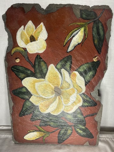 Magnolia flower slate - on, w/